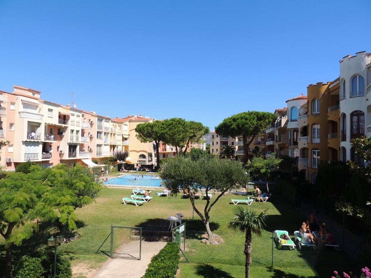 Gran Reserva Luna 5 17 Empuriabrava - Immo Barneda Exteriör bild